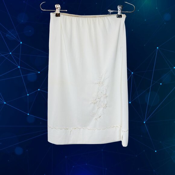 Vintage 80s Ivory Half-Slip Skirt with Floral Embroidery, Est Large - Picture 1 of 3